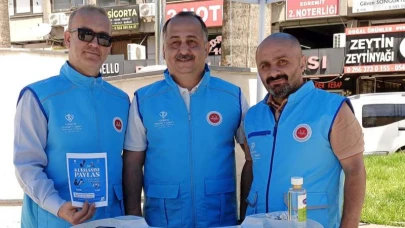 Türkiye Diyanet Vakfı, Edremit’te kurban bağış standı açtı