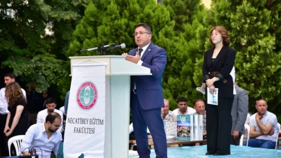 Necatibey Eğitim Fakültesi’nde Mezuniyet Heyecanı