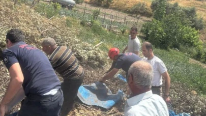 Sındırgı korkunç olay! Dam çöktü, 140 hayvandan 2’si telef oldu. Hayvanları itfaiye ekipleri kurtardı