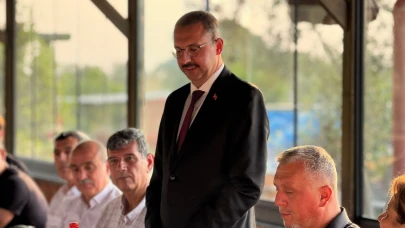 Kaymakam Enver Özderin'e veda yemeği