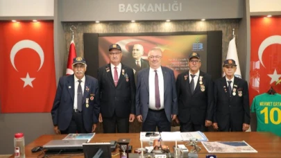 Edremit Belediyesi'nde Bayram Coşkusu