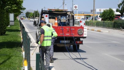 Büyükşehir’den refüjlere estetik dokunuş