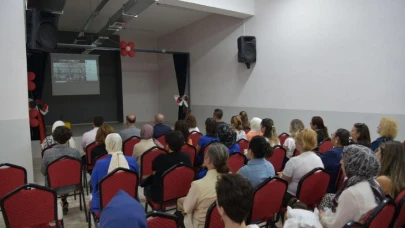 Millî Eğitim Bakanı Yusuf Tekin, canlı yayınla seslendi!