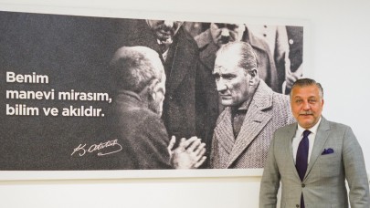 Çameria Arnavutlarına destek: "Soykırım kabul edilemez"