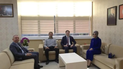 Başhekim Akgöl, Dr. Miraç Çavdar’ı yeni görevinde ziyaret etti