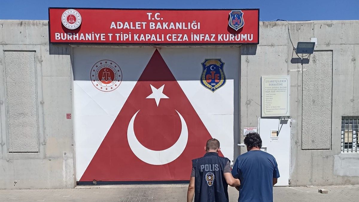 Balıkesir’de 24 yıl 8 ay hapis cezası bulunan şahıs yakalandı