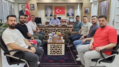 AK Parti İl Başkanı Mehmet Aydemir: “İşçilerimizin talepleri başımızın tacıdır”
