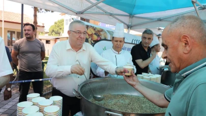 Edremit Belediyesi’nde aşure hayırları başladı