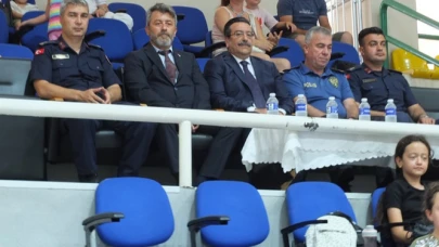 Burhaniye'de 'Yaz Spor Okulları'na ilgi büyük oldu