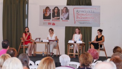 Ayvalıklı yazarlar “Arnavut Kaldırımlarının Hikâyedeki İzi” söyleşisinde buluştu