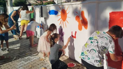 Avcılar Köy Meydanı mutlu çocuk sesleriyle çınladı