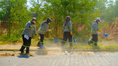 Altıeylül Belediyesi'nden kapsamlı temizlik operasyonu