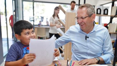 Karikatürist Altan Özeskici ile Atölye Çalışmaları başlıyor