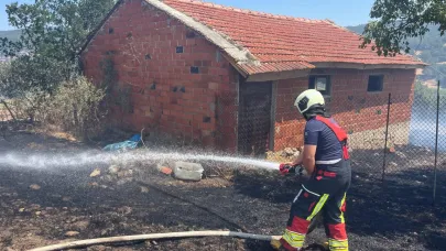 İvrindi'de korkutan arazi yangını