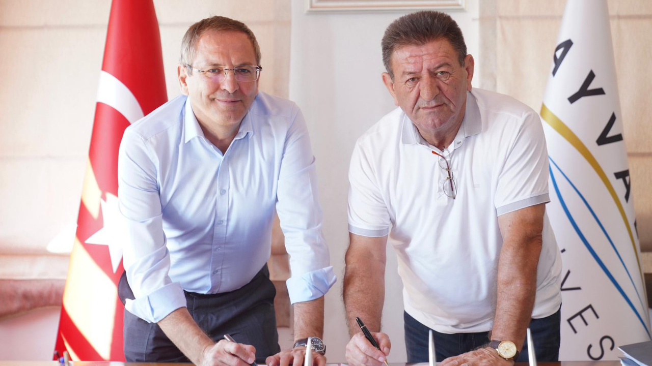 Ayvalık'ta kadrolu işçilerin maaş ve sosyal haklarında artış sağlandı