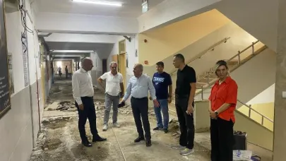 Demir, Ayvalık’ta incelemelerde bulundu.