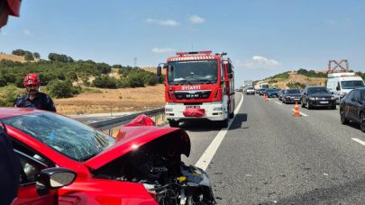 Balıkesir'de zincirleme trafik kazası: 8 Yaralı