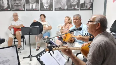 Ezgi Müzik Grubu'ndan sanatseverlere muhteşem konser