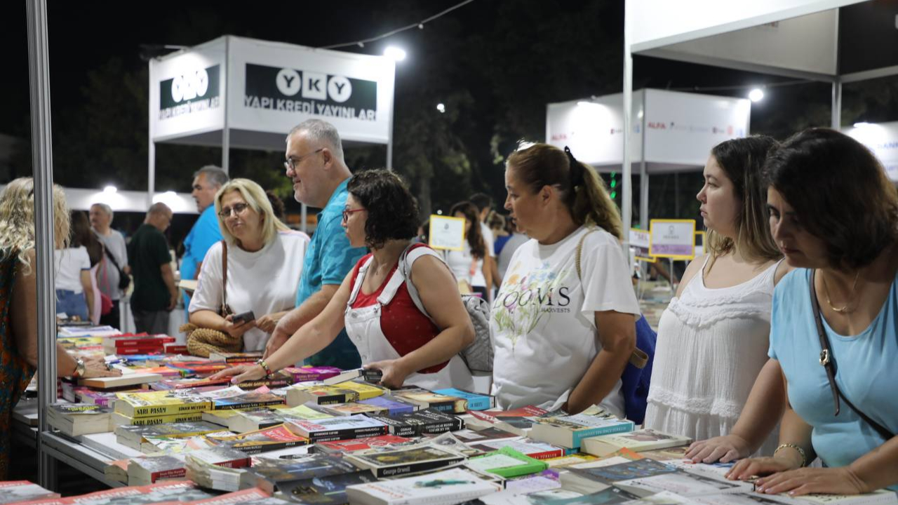 7. Edremit Kitap Fuarı’nda 4. gün: sanat, tarih, ekonomi ve umut