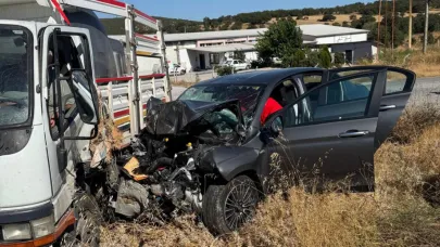 Balıkesir Savaştepe'de çift taraflı trafik kazası: 3 yaralı