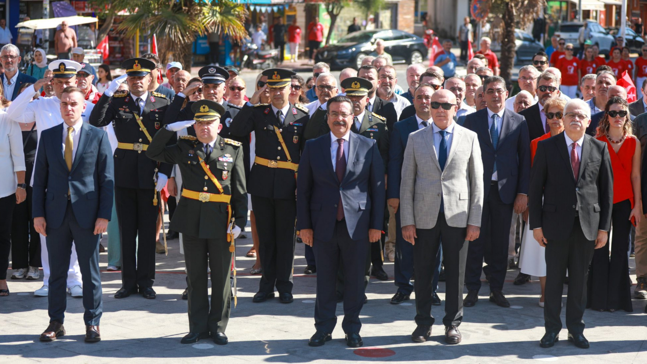 Burhaniye’de 30 Ağustos coşkusu