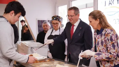 Ayvalık’ta Öğrenci Kent Lokantasında 3 çeşit yemek 30 lira