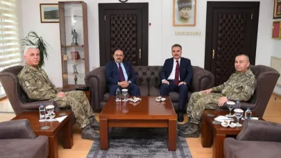 Vali Ustaoğlu, Edremit’te