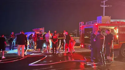 Balıkesir'de otomobille kamyonet çarpıştı; 1 ölü, 2 ağır yaralı