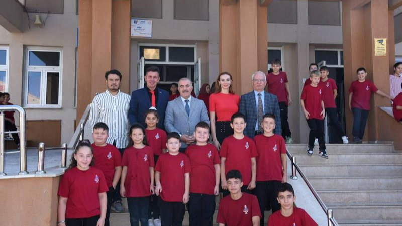 Müdür Murat Demir'den Yeni Eğitim Yılında Okul Ziyaretleri