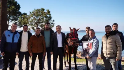 Ayvalık’ta İlk Kez Rahvan At Yarışları Düzenleniyor