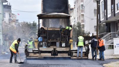 Altıeylül Kırsal ve Merkezde Yollar ilçeye yakışır hale getirildi