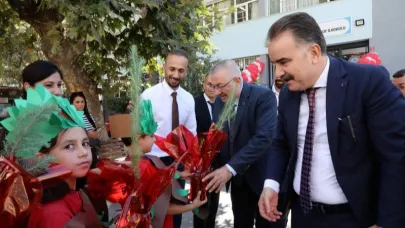 Edremit’te İlköğretim Haftası Coşkuyla Kutlandı