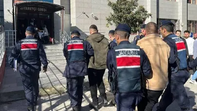 Balıkesir'de jandarma hapis cezası bulunan 19 şahısı yakaladı