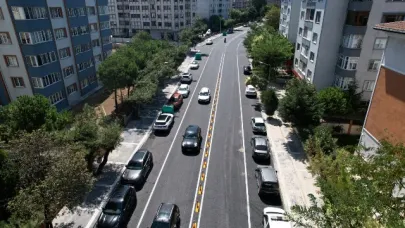 Büyükşehir, yıllardır hizmet bekleyen yolları asfaltla buluşturuyor