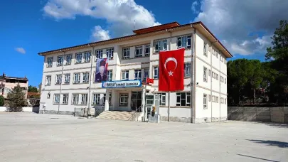 Gönen Mehmet Çanakçı İlkokulu Yeni Binasında Eğitime Başladı