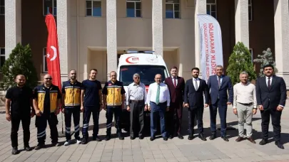 Balıkesir’de hayırseverden anlamlı ambulans bağışı