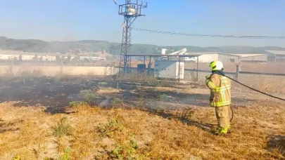 Savaştepe-Soma Yolunda Ot Yangını