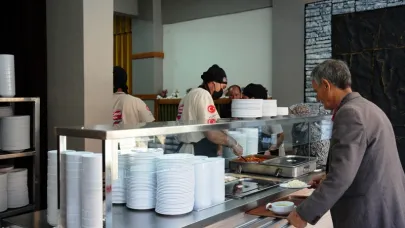 Sındırgı’da Kent Lokantası’na Yoğun İlgi