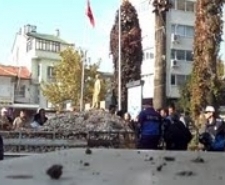 TAVŞANI UĞRUNA CANINI HİÇE SAYDI