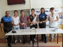 EDREMİT POLİSİNDEN “DOST ELİ' PROJESİ
