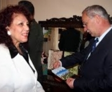 HUZUR EVİNDE RESİM SERGİSİ