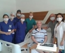 AYVALIK’TA LÖSEMİLİ GENÇ İÇİN KAMPANYA TÜM HIZIYLA SÜRÜYOR