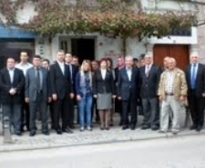 AK PARTİ’NİN 2 BALIKESİR MİLLETVEKİLİ AYVALIK’TA BAYRAMLAŞTI