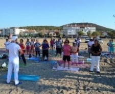 ÜCRETSİZ YOGA EGİTİMİ