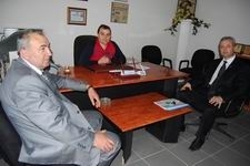 GÜMBÜR GÜMBÜR GELİYORUZ