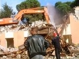 BURHANİYE DE İTFAİYE DESTEKLİ YIKIM