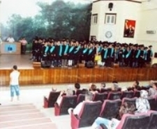 EMYO’DA MEZUNİYET SEVİNCİ