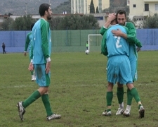 EDREMİT FIRSATI TEPTİ