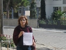EMEKLİ ÖĞRETMENİN AÇILIM TEPKİSİ