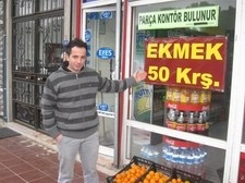 EDREMİT’TE EKMEK 50 KURUŞA DÜŞTÜ